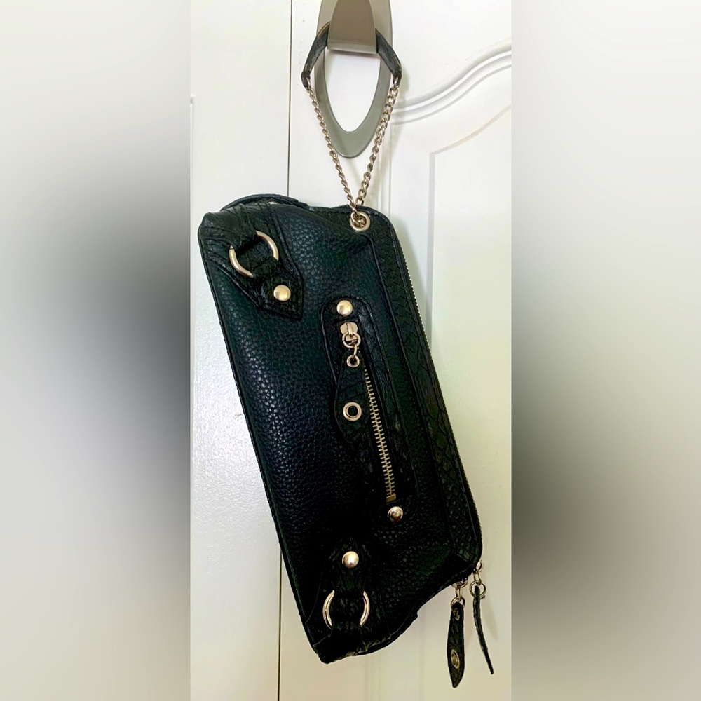 MEXX Chain Wristlet in Black Pebbled Snakeskin Textured Faux Leather Zip Pockets